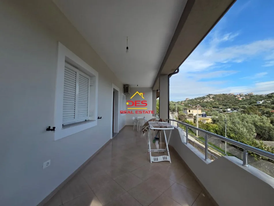 Vlore, jepet me qera Vile 3+1+Ballkon Kati 2, 140 m² 500 € (Kuzum Baba)