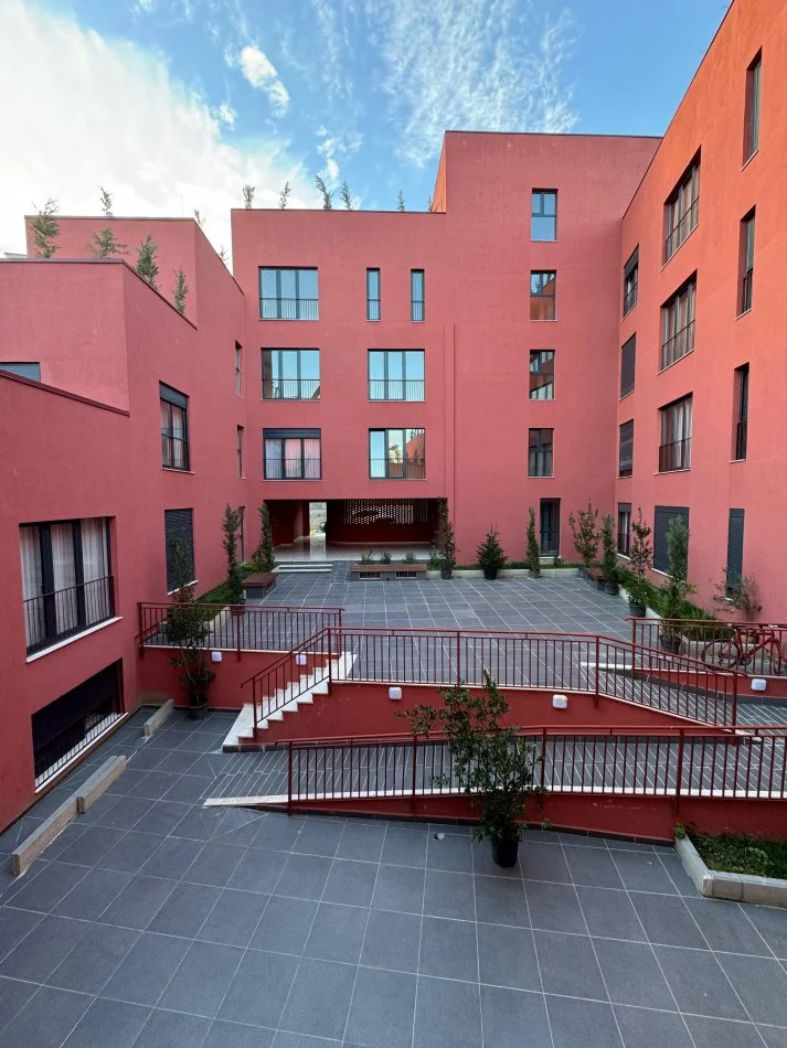 Tirane, shitet apartament 1+1 Kati 2, 73 m² (KODRA DIELLIT)  UNA38047