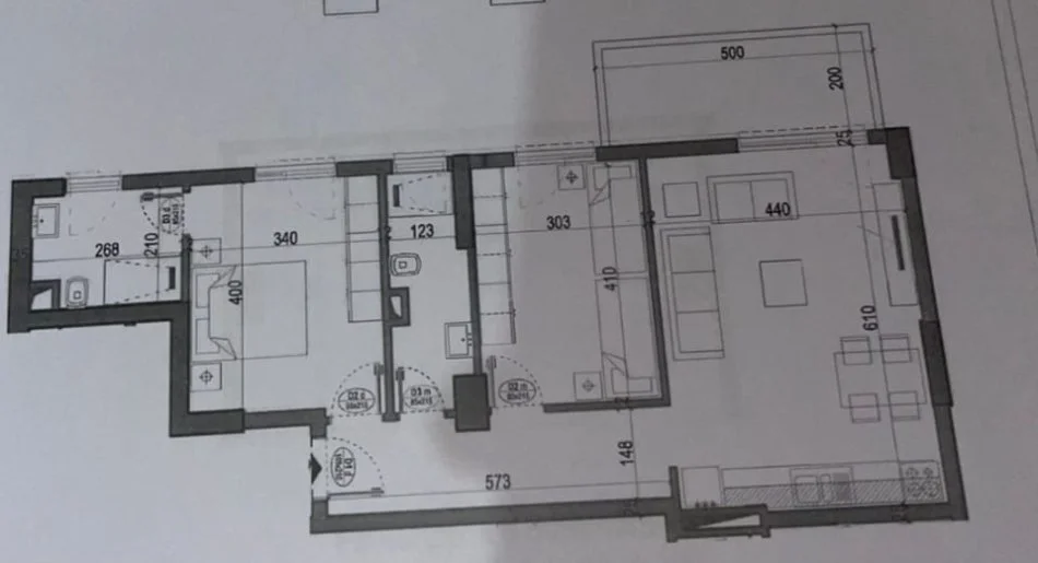 Tirane, shitet apartament 2+1+Ballkon Kati 3, 104 m² 83.000 € (Kamez)