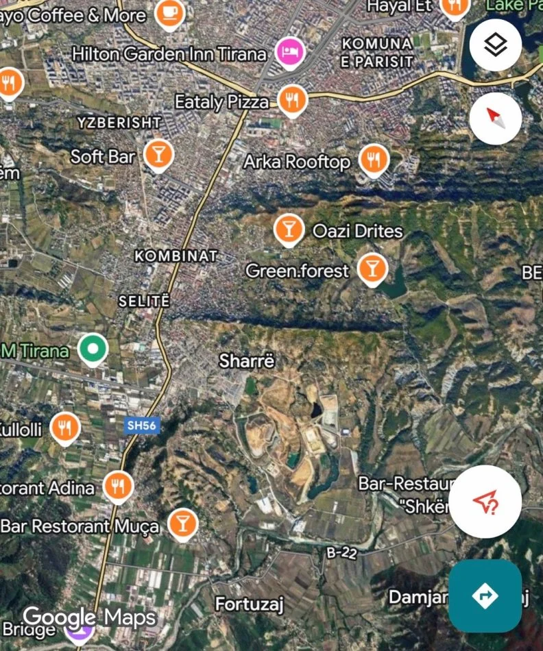 Tirane, jepet me qera , 3.000 m² 140 € (Vaqarr)