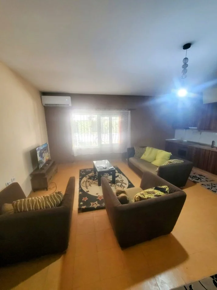 Tirane, jepet me qera apartament 2+1 Kati 1, 90 m² 450 € (Kodra e Diellit)