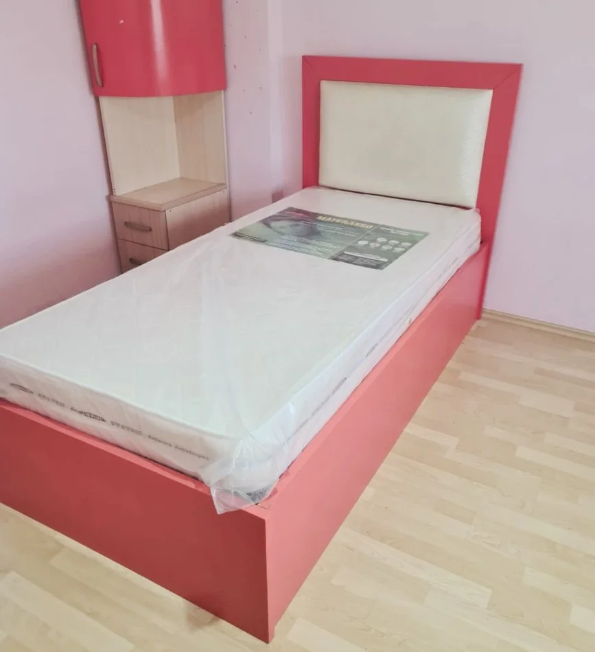 Tirane, jepet me qera apartament 2+1 Kati 5, 78 m² 650 € (Rruga e Kosovareve)