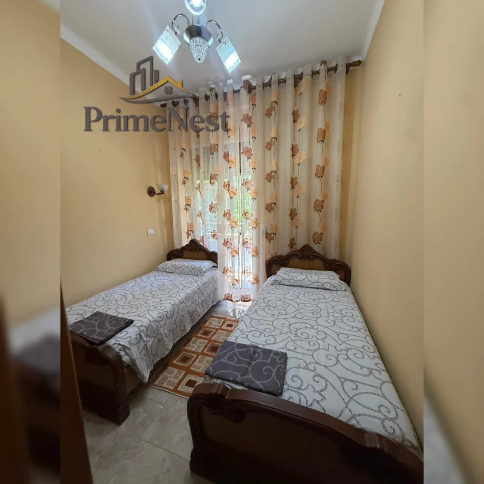 Tirane, jepet me qera apartament 2+1 Kati 2, 650 € 