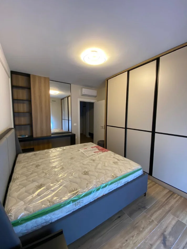 Tirane, jepet me qera apartament 1+1+Ballkon Kati 6, 76 m² 630 € (Don Bosko perball Gjykates Administrative)