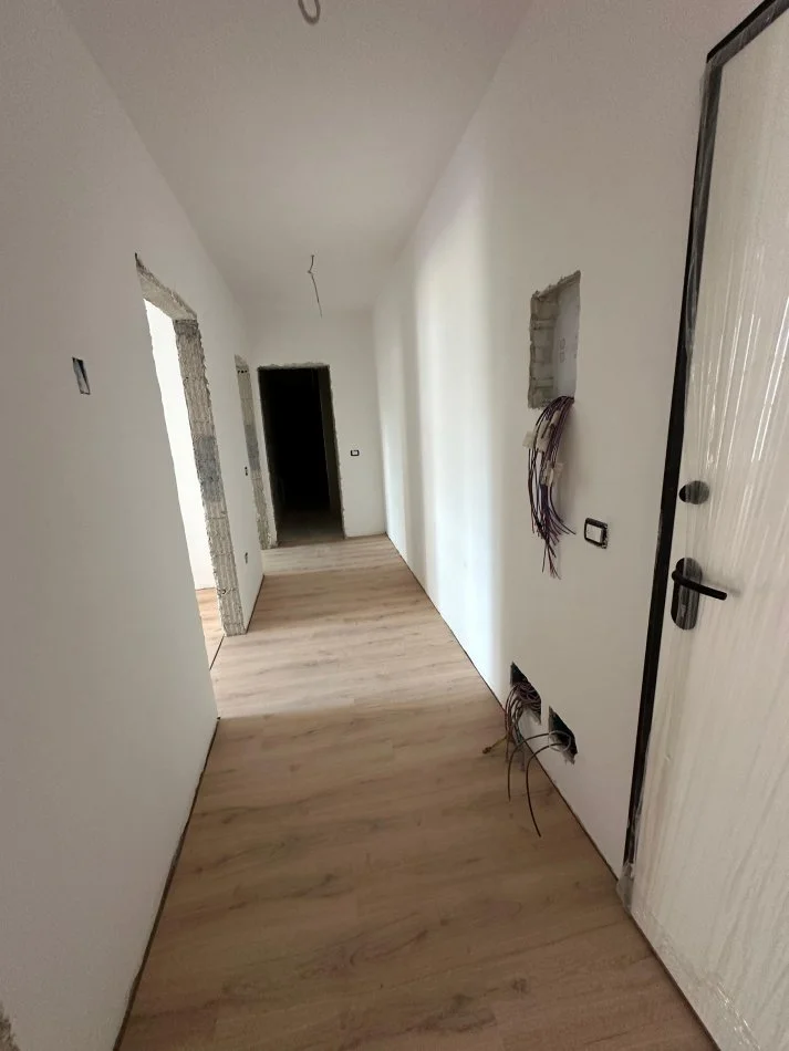 Tirane, shitet apartament 2+1 Kati 5, 103 m² 195.000 € (SHESIM APARTAMENT 2+1+2 KOPSHTI ZOOLOGJIK!)