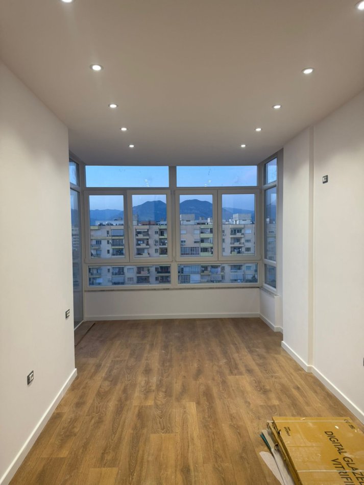 Tirane, shitet apartament 1+1 Kati 7, 124 m² 193.000 € 