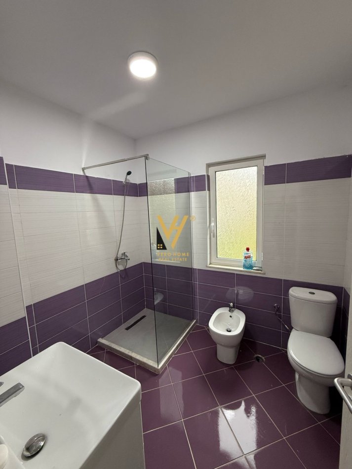 Durres, shitet apartament 1+1+Ballkon Kati 2, 73 m² 79.000 € (SHKEMBI I KAVAJES)