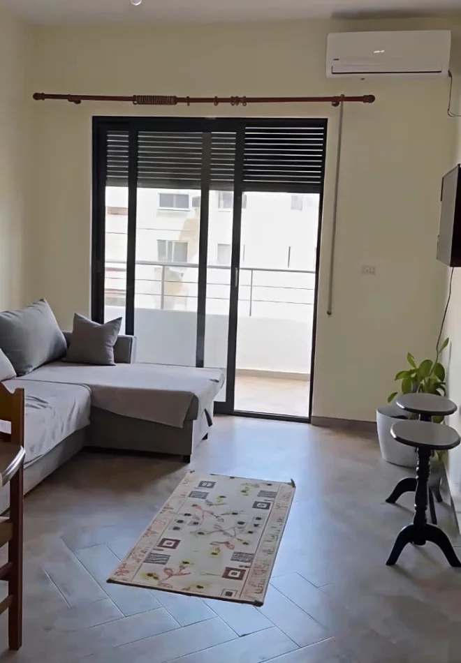 Tirane, shitet apartament 1+1 Kati 6, 60 m² 99.000 € (Komplekset Fratari yzberisht)