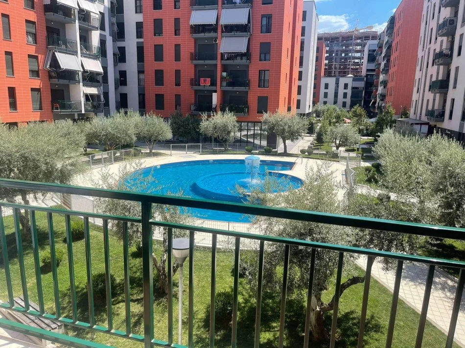 Tirane, shitet apartament 2+1+Ballkon Kati 1, 108 m² 184.450 € (Unaza e re Teodor keko)