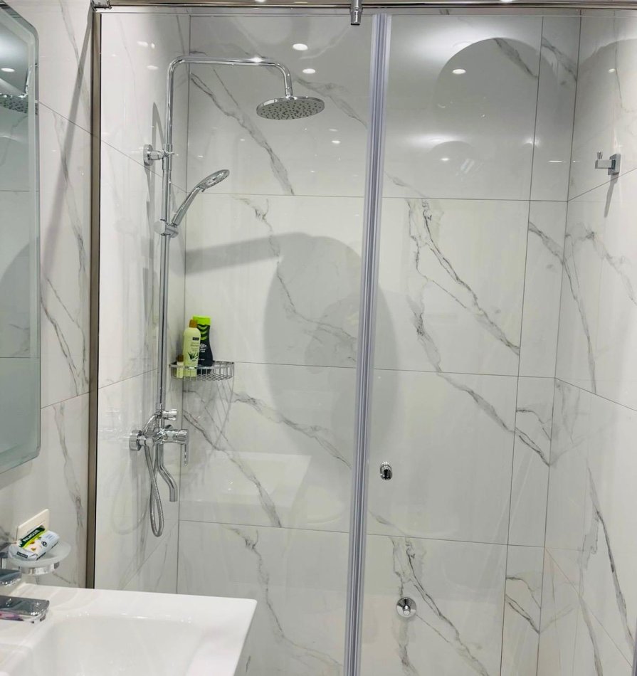 Tirane, jepet me qera apartament 1+1 Kati 8, 70 m² 900 € (Rruga e Kosovareve)