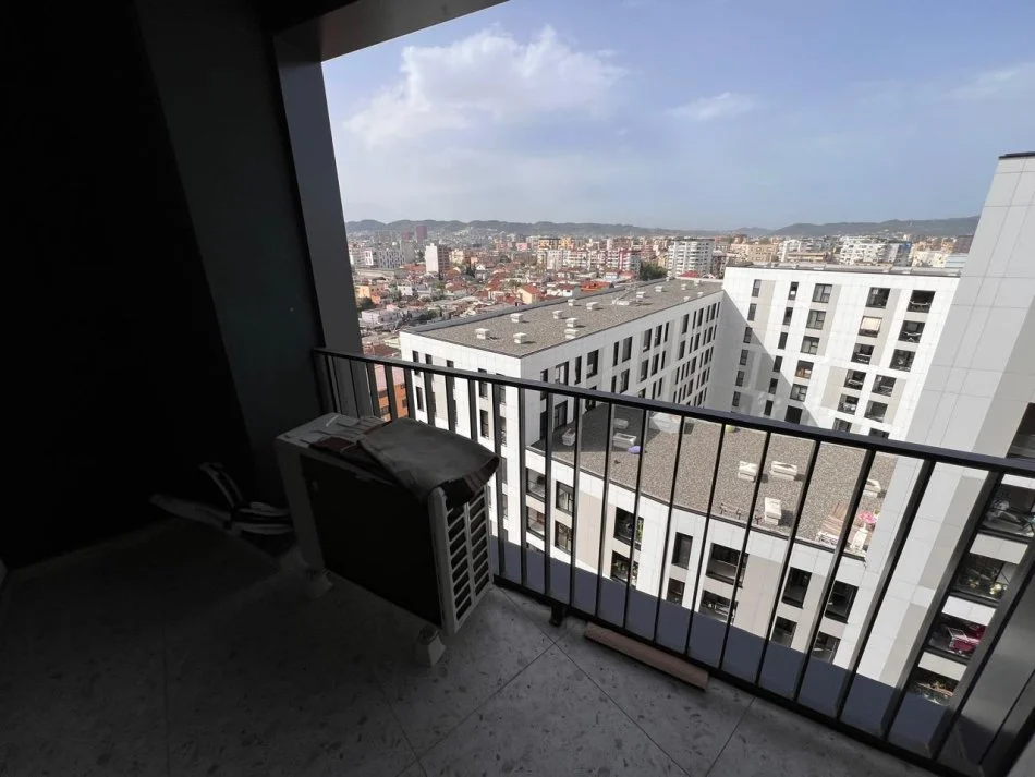 Tirane, jepet me qera apartament 2+1+Ballkon Kati 3, 100 m² 900 € (bulevardi i ri)