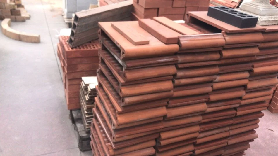 Tirane, shes Tulla shamat, Tulla xhami 10 €