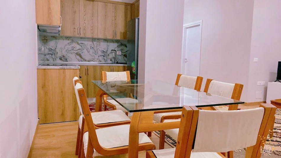 Tirane, jepet me qera apartament 2+1+Aneks+Ballkon Kati 6, 110 m² 500 € (Caza Italia te Terminali i Autobuzave)