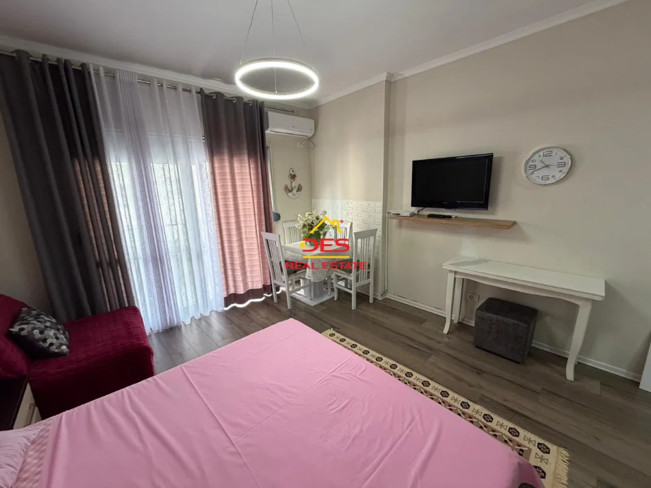 Vlore, shitet garsonier Kati 4, 44 m² 90.000 € (Lungomare)