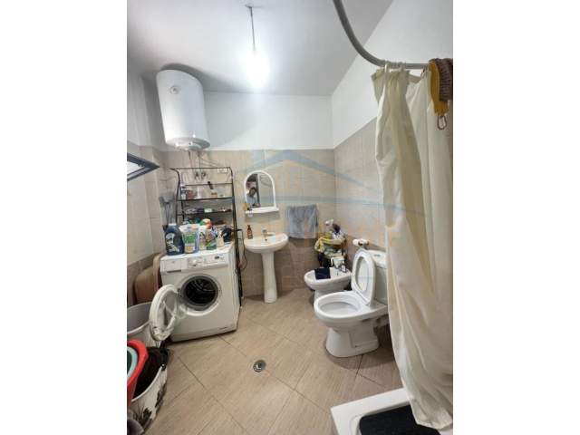 Tirane, ofert apartament Kati 1, 113 m² 109.000 Euro (RRUGA JOKLIN PERSI)