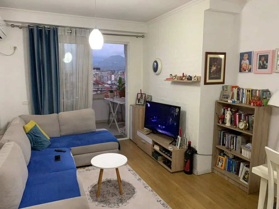 Tirane, shitet apartament 1+1+Ballkon Kati 3, 64 m² 125.000 € (Selitë)