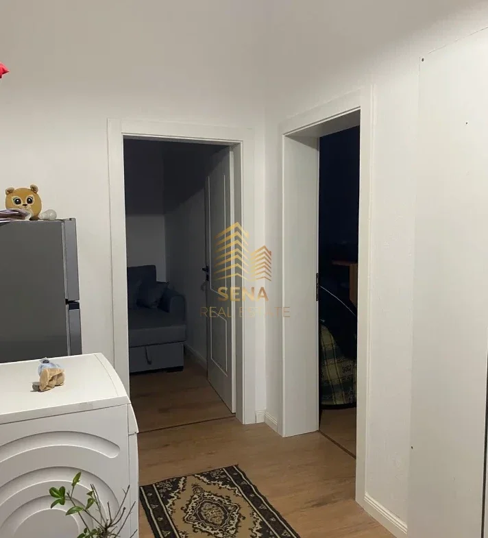 Tirane, jepet me qera apartament 1+1+Ballkon Kati 1, 70 m² 400 € (Jordan Misja)