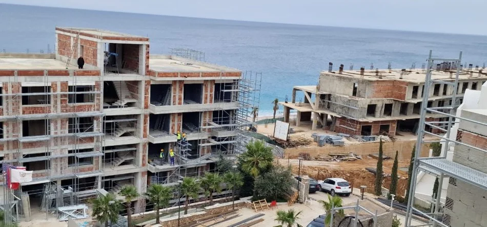 Dhermi - Palase, shitet apartament 2+1+Ballkon Kati 3, 112 m² 475.000 € (Drymadhes)