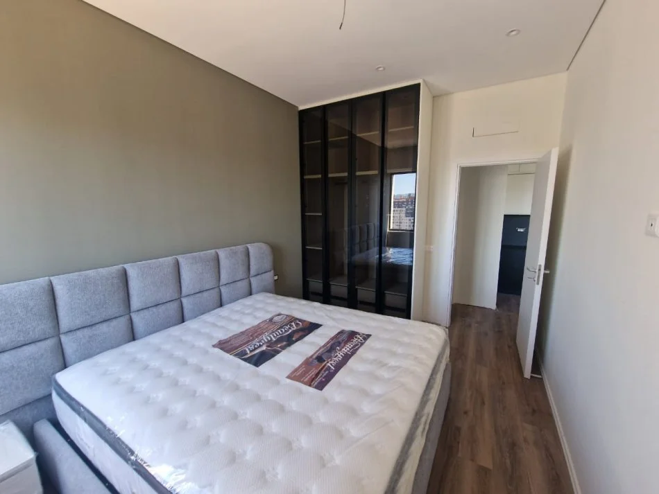 Tirane, jepet me qera apartament 1+1 Kati 5, 73 m² 700 € 