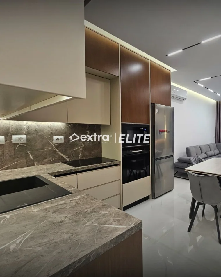 Tirane, jepet me qera apartament 2+1+Ballkon Kati 0, 110 m² 1.000 € (Zogu i Zi)