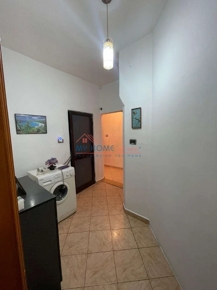 Tirane, shitet apartament 3+1+Aneks+Ballkon Kati 1, 103 m² 170.000 € (Mine Peza)