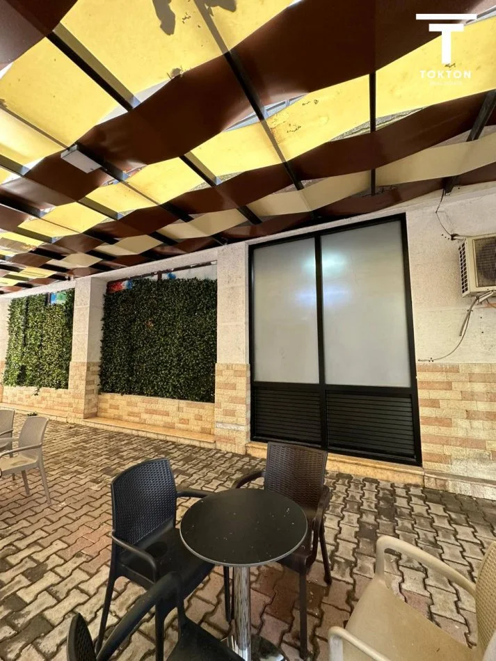 Tirane, shitet Kati 0, 355 m² 603.500 € (Don Bosko, Rruga Albanopoli)