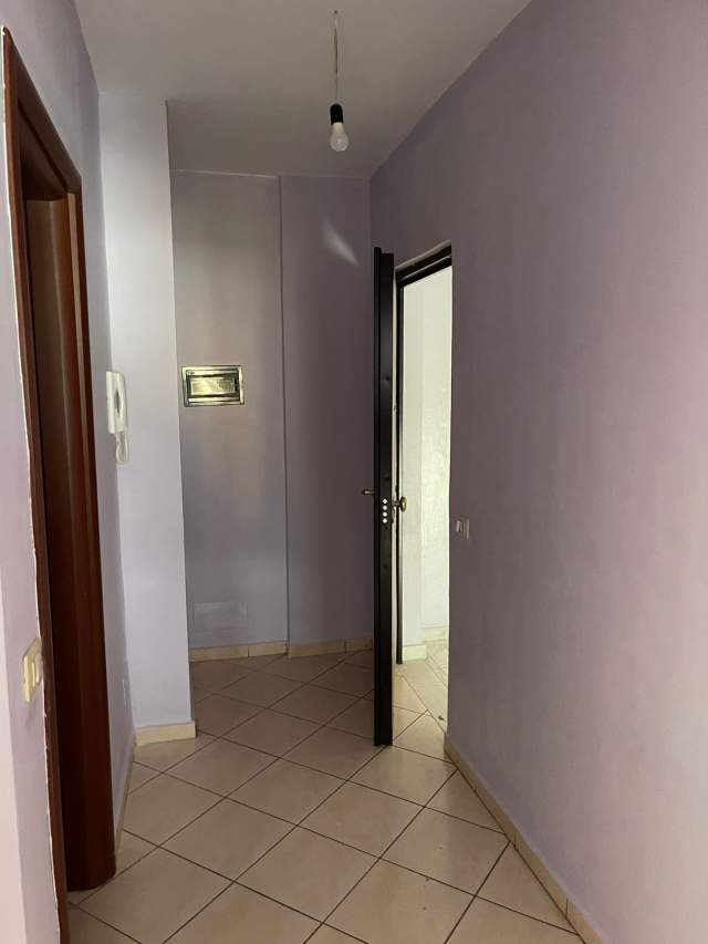 Tirane, shes apartament 1+1+BLK Kati 4, 66 m² 52.000 Euro (shefqet kuka)
