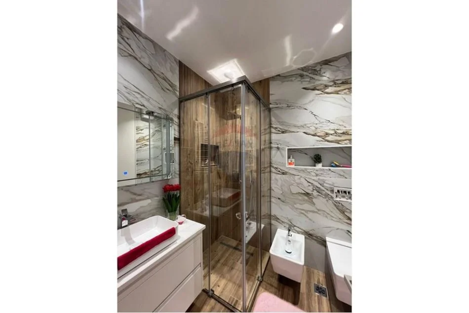 Tirane, shitet apartament 2+1+Aneks+Ballkon Kati 3, 118 m² 230.000 € (Oasis Residence)