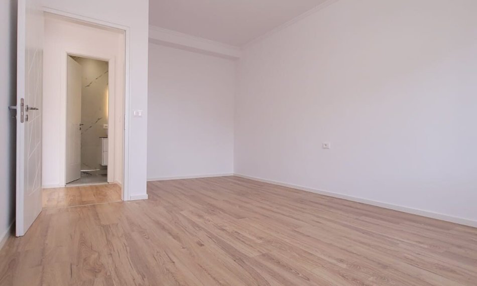 Tirane, shitet apartament 2+1 Kati 7, 95 m² 210.000 € (Zogu i zi)