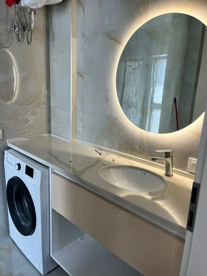 Tirane, jepet me qera apartament 2+1+Ballkon Kati 9, 88 m² 600 € 