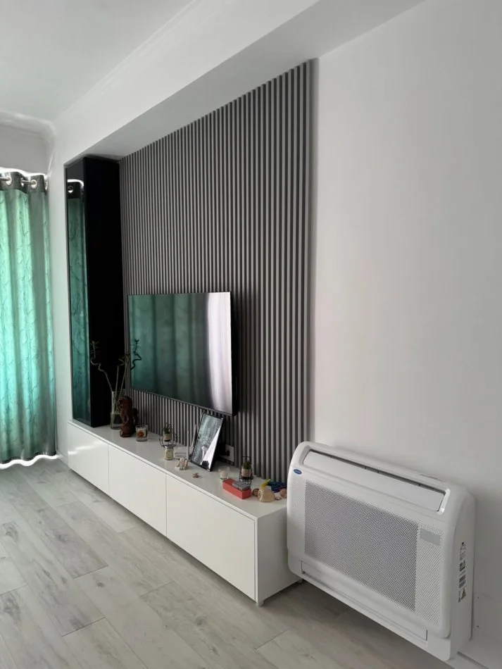 Tirane, jepet me qera apartament 2+1+Ballkon+🅿️ , 550 € (Astir, Urban Gate)