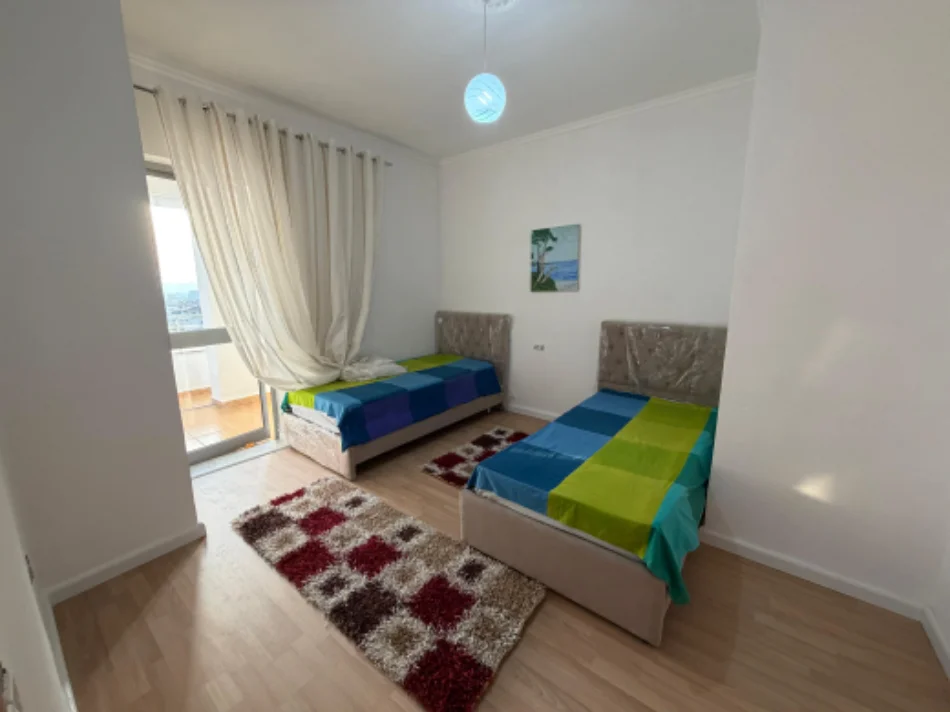 Tirane, shitet 2+1 Kati 7, 90 m² (Rruga e thesarit)