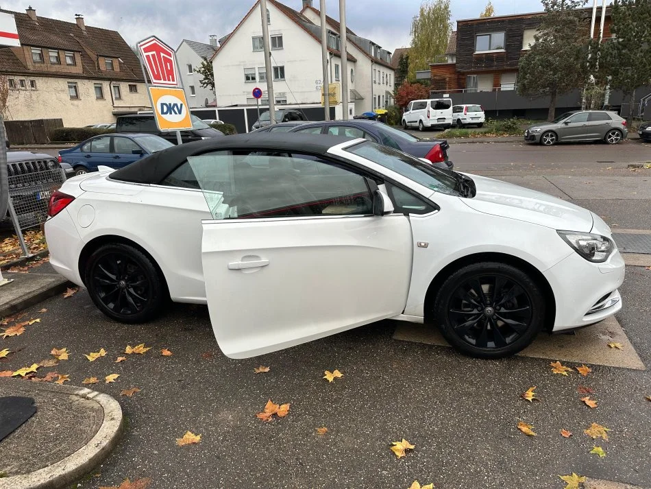 Shitet OPEL CASCADA Benzin, Manual 8.500 €