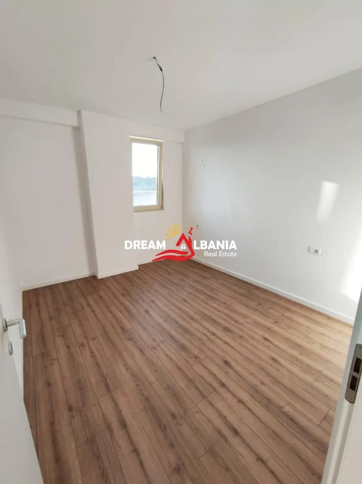 Tirane, shitet apartament 1+1 Kati 4, 63 m² 83.000 € (midis Freskut dhe Shkozes)