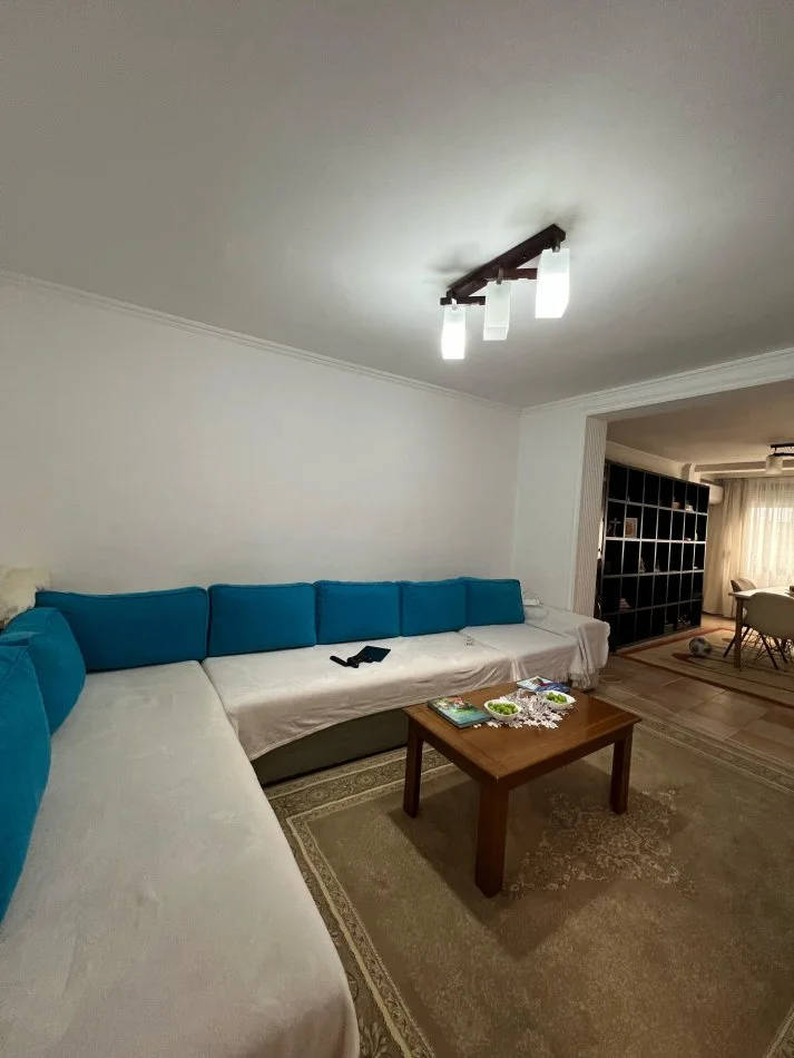 Tirane, shitet apartament 2+1 Kati 3, 96 m² 259.998 € (bllok)