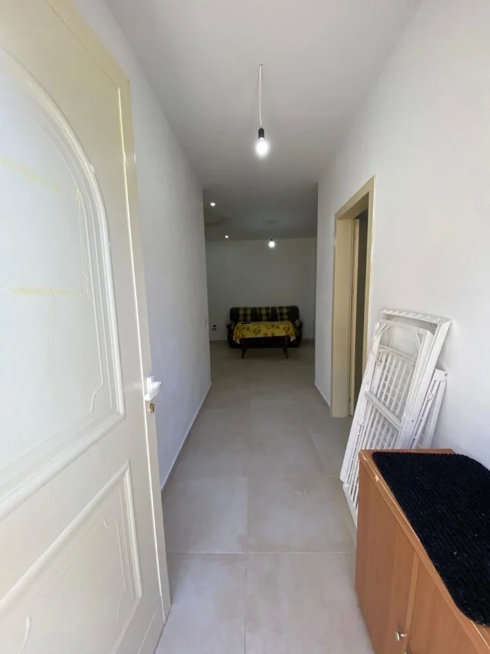 Durres, shitet apartament 1+1 Kati 0, 46 m² 60.000 € 