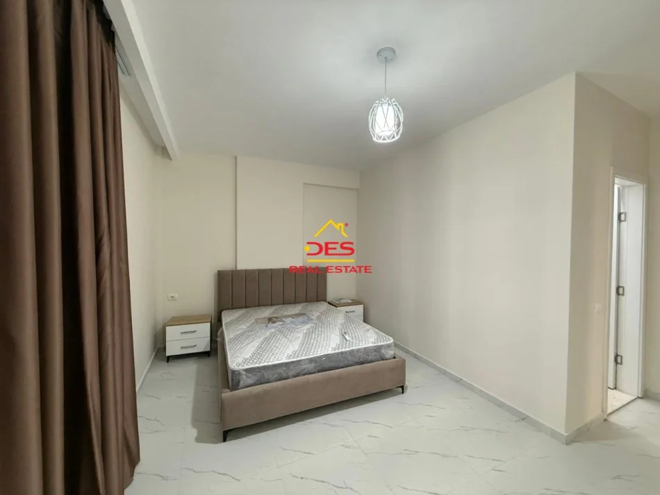 Vlore, shitet apartament 2+1+Ballkon Kati 2, 106 m² 175.000 € (Orikum)