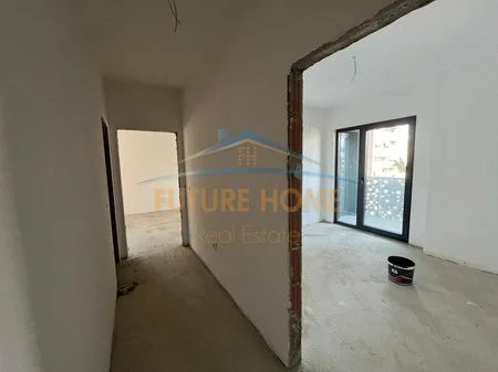 Tirane, shes apartament 1+1 Kati 3, 71 m² 190.000 € (corner residence)