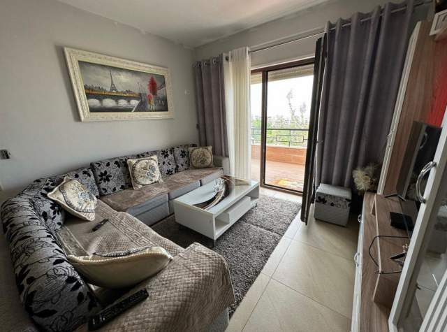 Tirane, shitet apartament 2+1+BLK Kati 3, 82 m² 120.000 Euro (kopshti botanik)