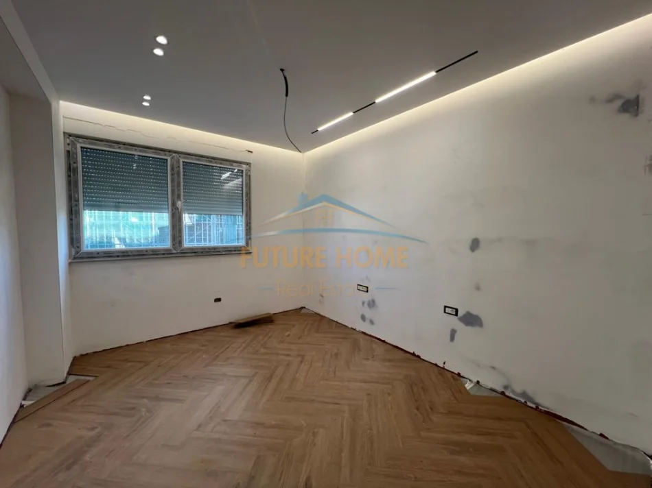 Tirane, shitet apartament 2+1+2 Kati 6, 101 m² 320.000 € (ISH EKSPOZITA)