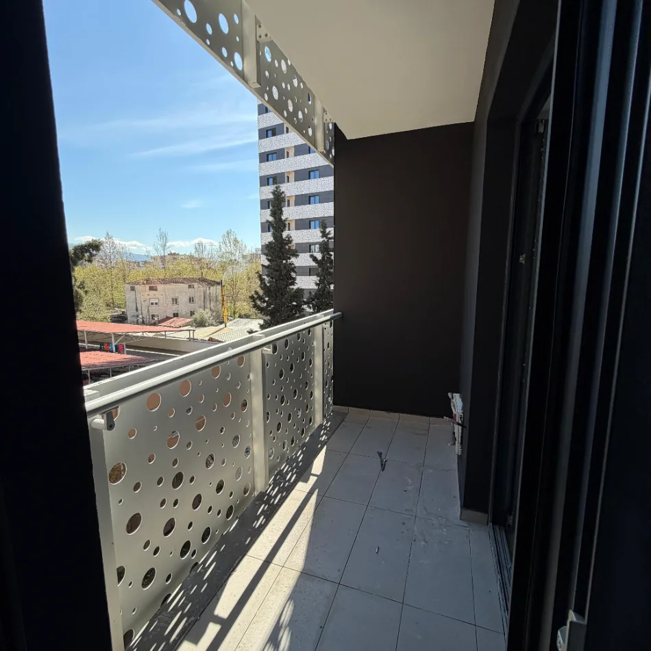 Tirane, shitet 1+1 Kati 3, 71 m² 180.000 € (CORNER REZIDENCE)