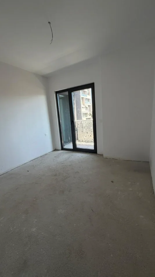 Tirane, shitet 1+1 Kati 3, 71 m² 180.000 € (CORNER REZIDENCE)