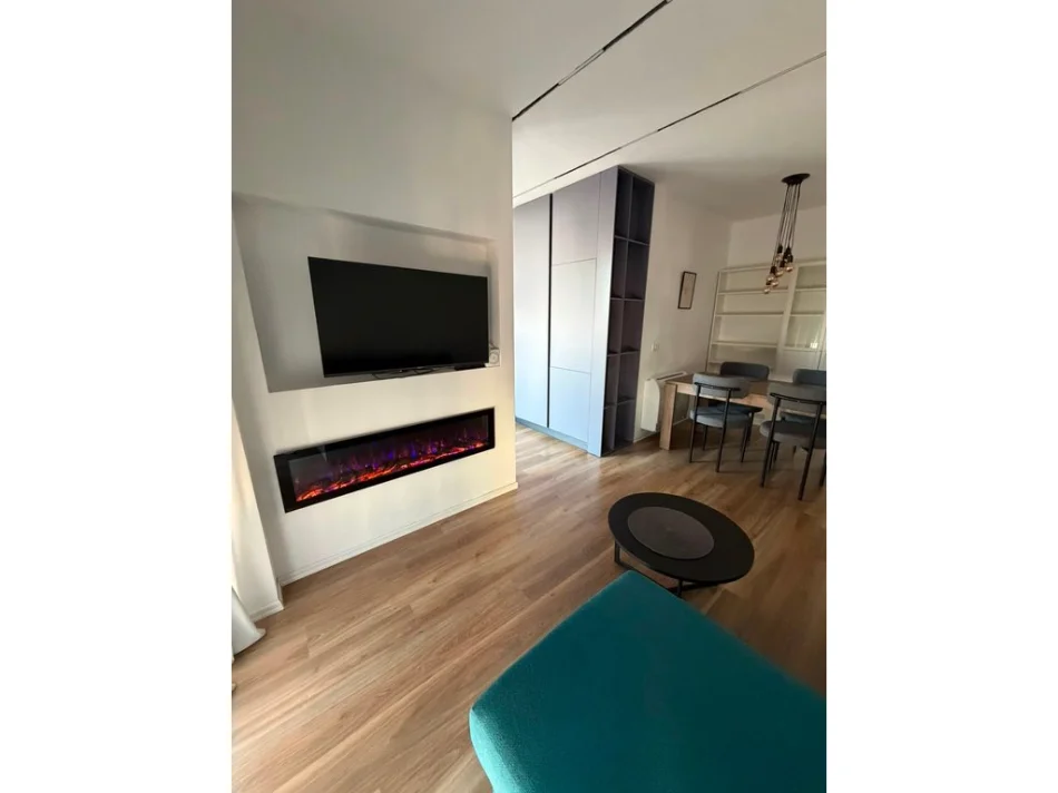 Tirane, jepet me qera apartament 2+1 Kati 4, 900 € 