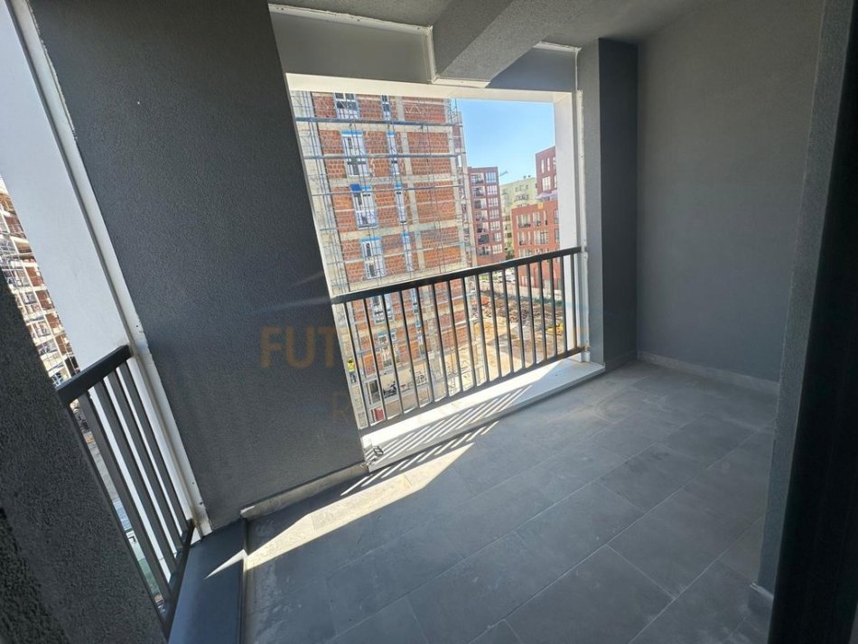 Tirane, jepet me qera apartament 2+1+Ballkon Kati 2, 113 m² 550 € (Bulevardi i Ri)