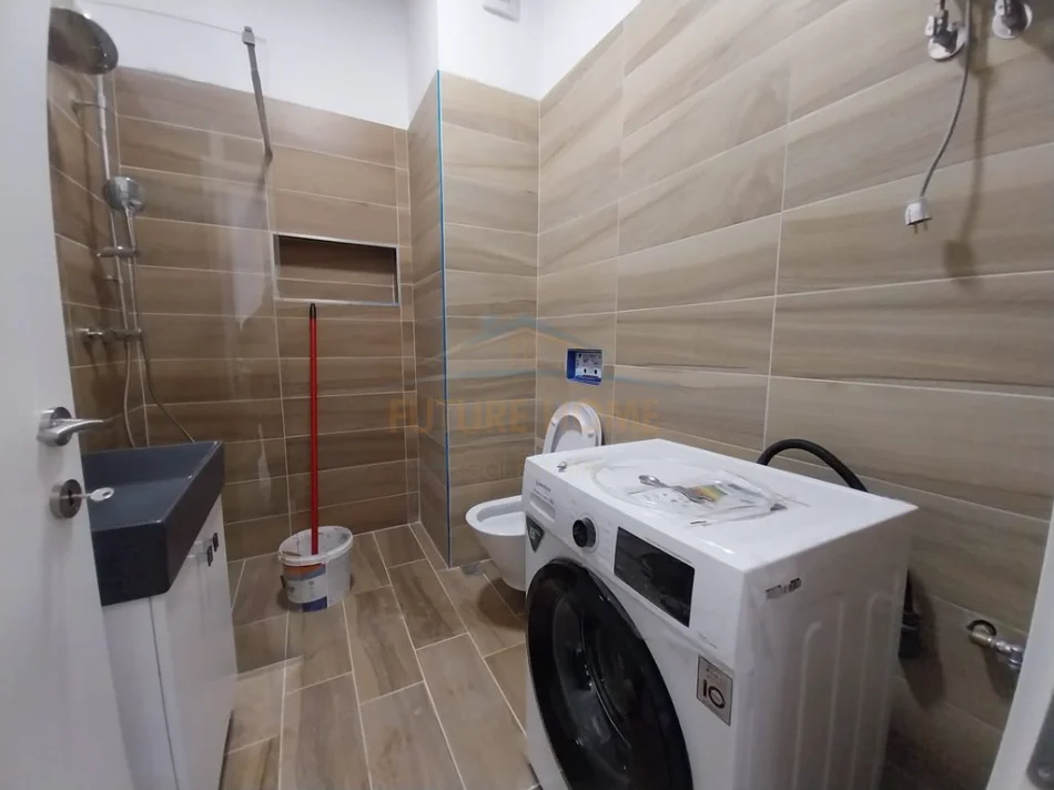 Tirane, jap me qera apartament 1+1 Kati 4, 50 m² 400 € 