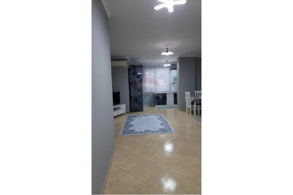 Tirane, jepet me qera apartament 2+1+Ballkon Kati 1, 100 m² 650 € (DON BOSKO)