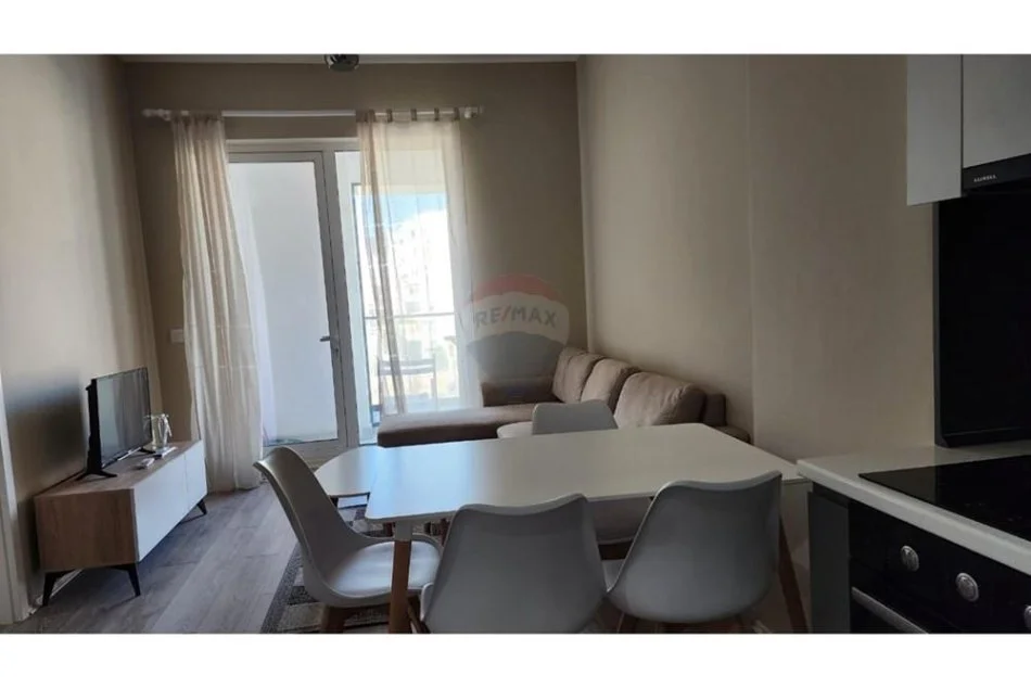 Tirane, jepet me qera apartament 1+1 Kati 3, 68 m² 480 € (Jordan Misja)