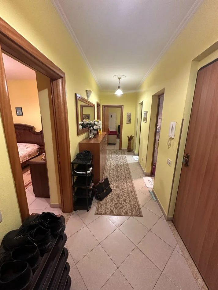 Tirane, shitet apartament 3+1+Ballkon Kati 5, 107 m² 185.000 € (Dervish Hekali)