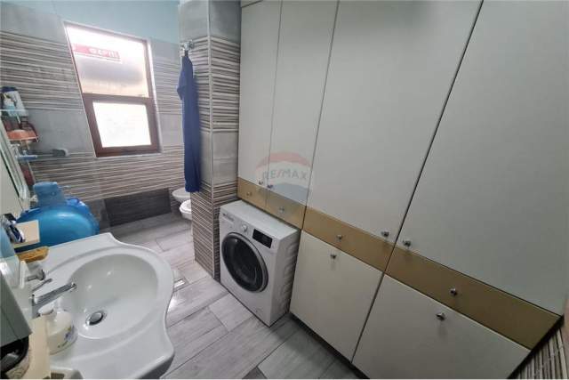 Tirane, shitet apartament 2+1 Kati 2, 113 m² 115.000 Euro (Riza Cuka)