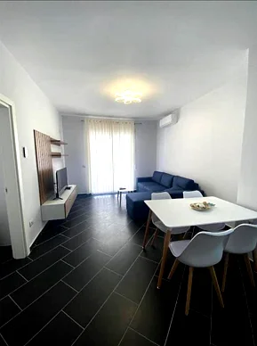 Durres, shitet apartament 1+1+Ballkon Kati 8, 60 m² 84.000 € (SHKEMBI KAVAJES)